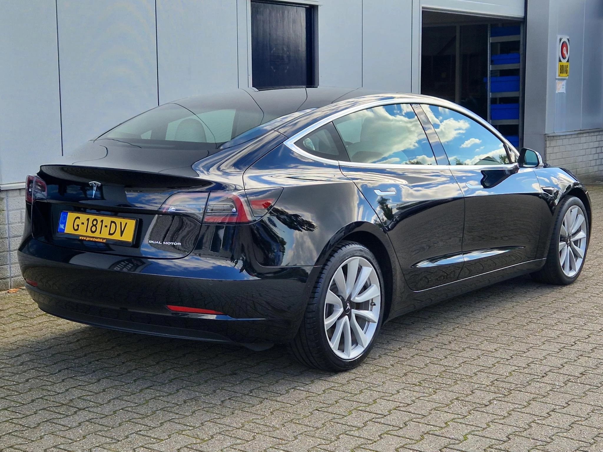 Hoofdafbeelding Tesla Model 3