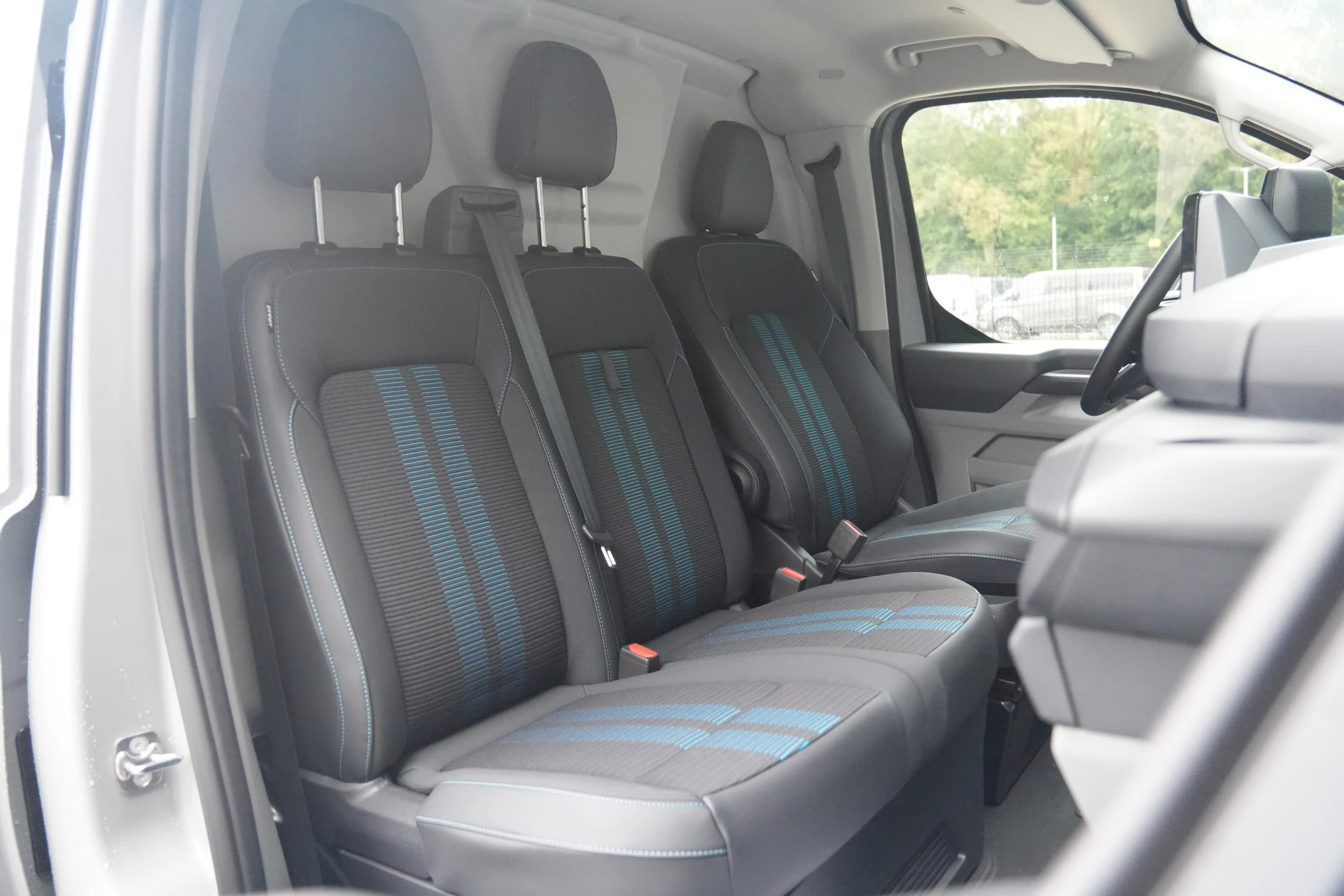 Hoofdafbeelding Ford E-Transit Custom