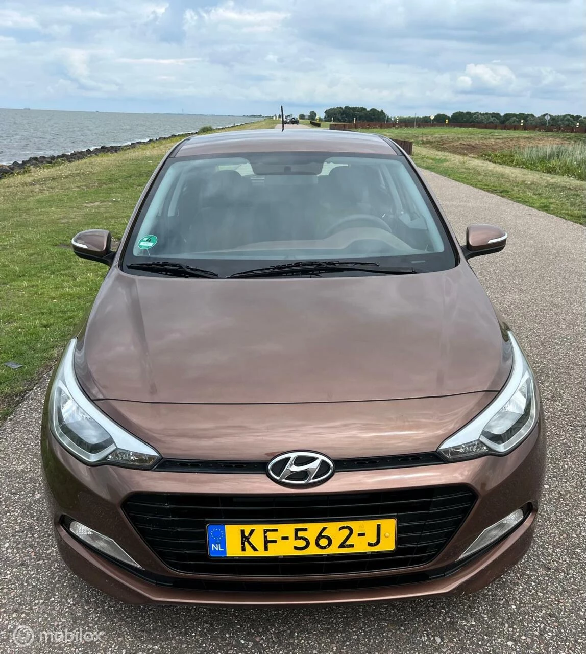 Hoofdafbeelding Hyundai i20