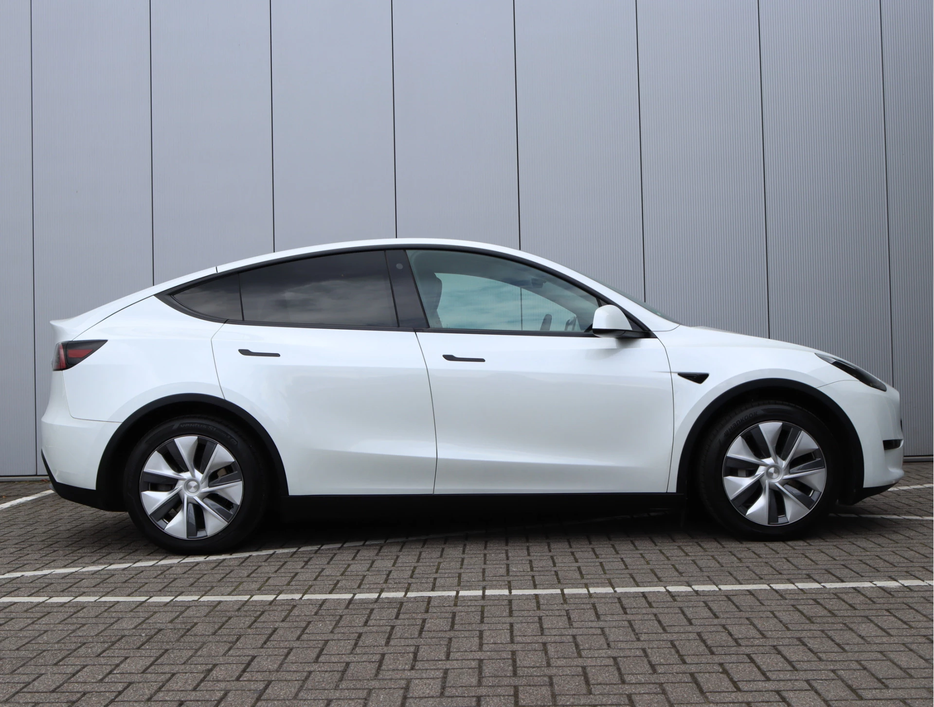 Hoofdafbeelding Tesla Model Y