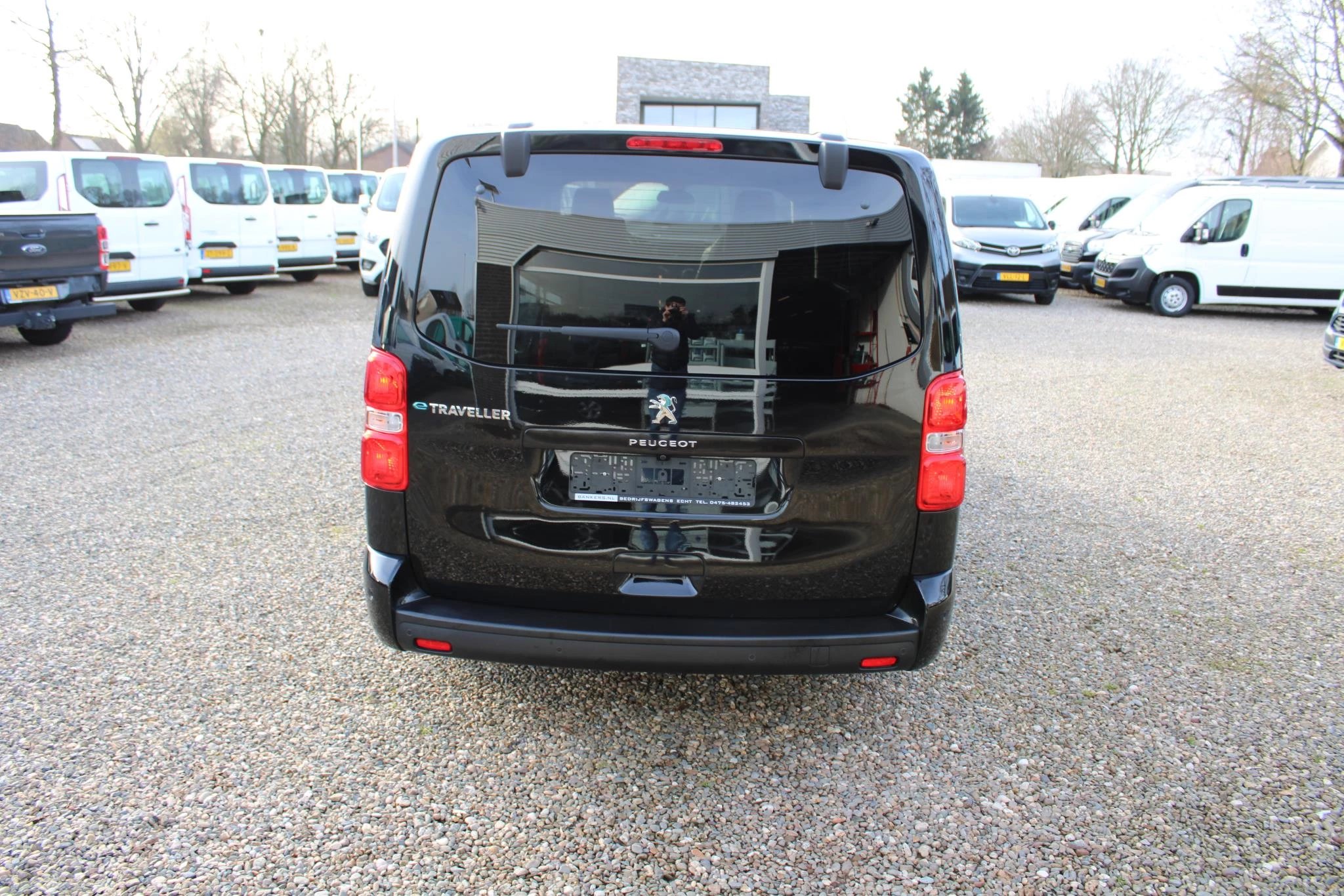 Hoofdafbeelding Peugeot e-Traveller