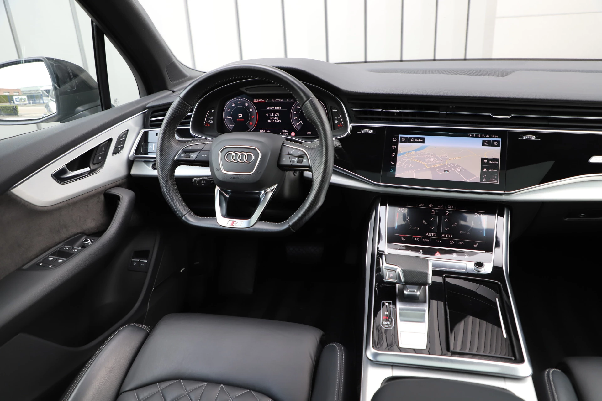 Hoofdafbeelding Audi Q7