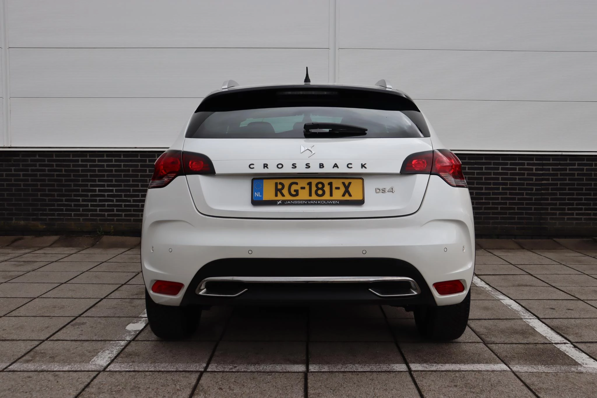Hoofdafbeelding DS DS 4