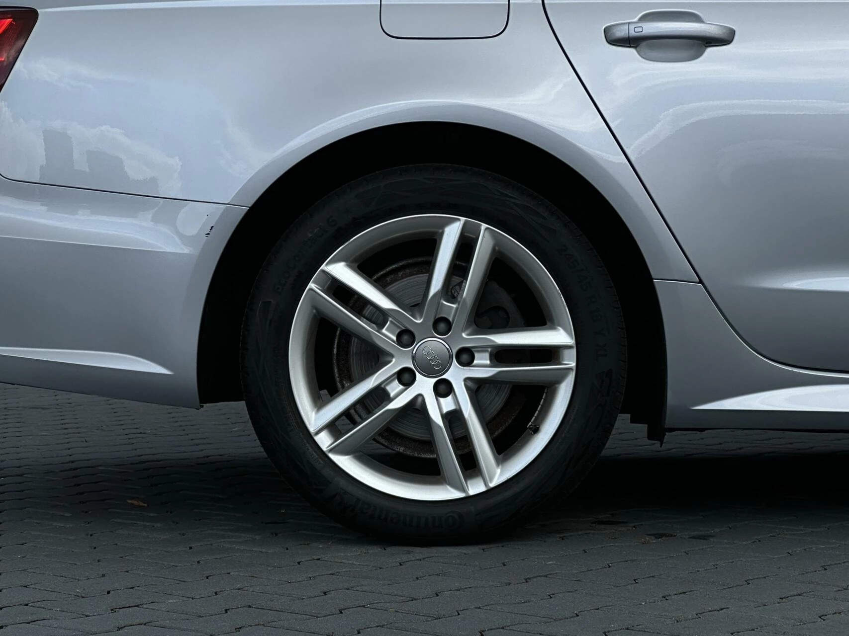Hoofdafbeelding Audi A6