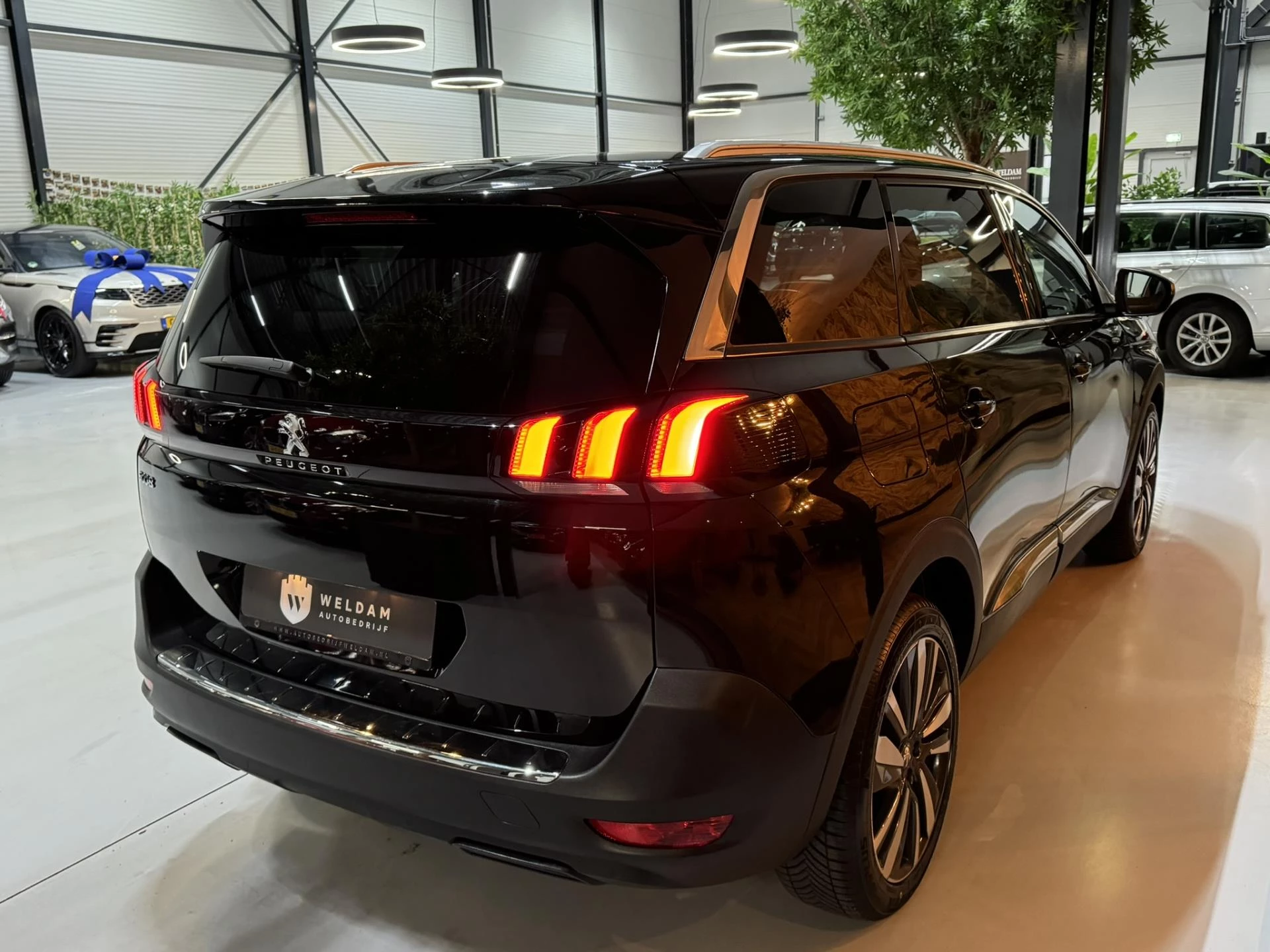 Hoofdafbeelding Peugeot 5008