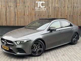 Hoofdafbeelding Mercedes-Benz A-Klasse Mercedes A-klasse 220 AMG 190pk Automaat | Panoramadak | LED Matrix verlichting | Sfeerverlichting | Night Pakket | Sportstoelen elektrisch verstelbaar | Draadloze telefoonlader | Parkeersensoren voor en achter | Achteruitrijcamera