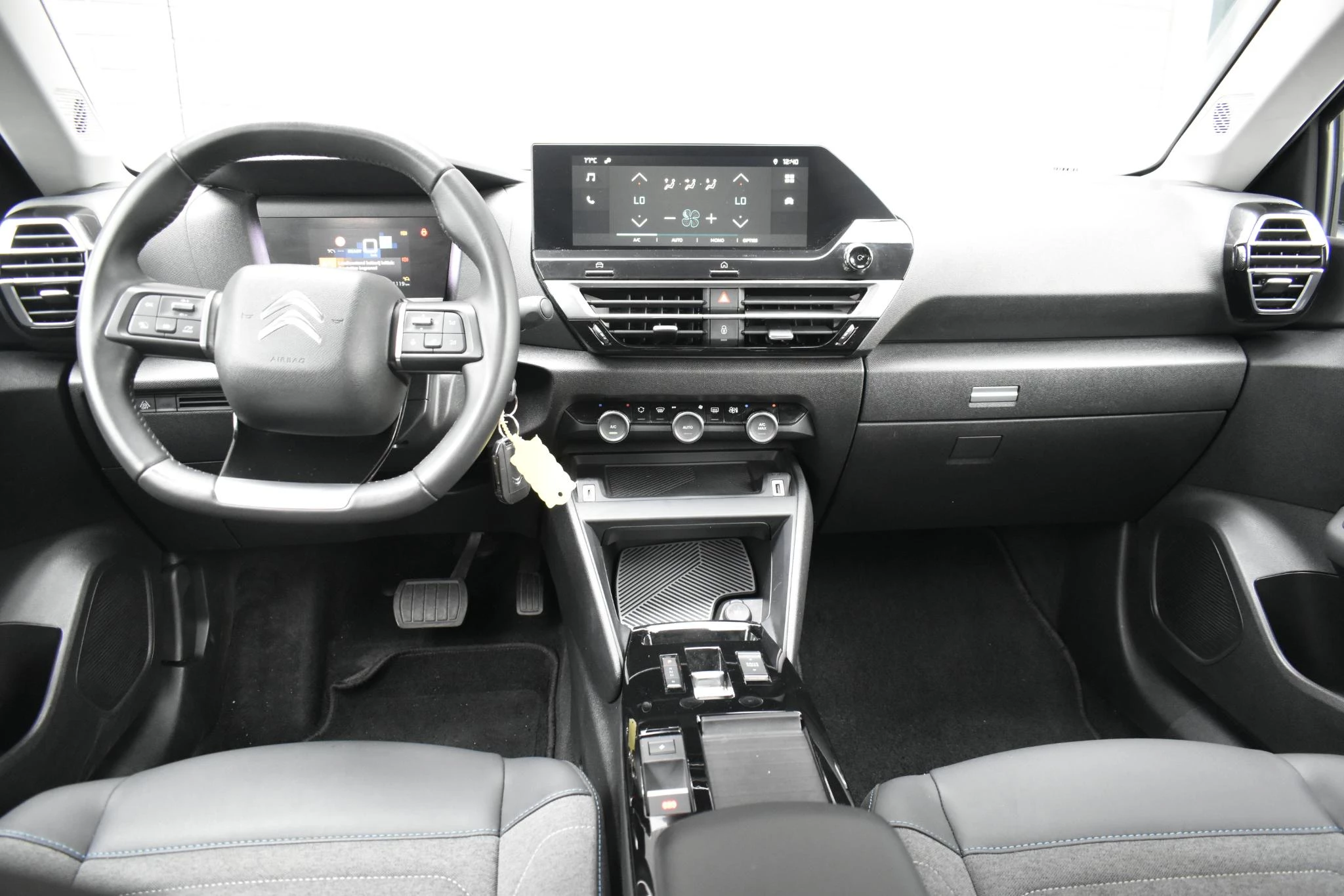 Hoofdafbeelding Citroën ë-C4