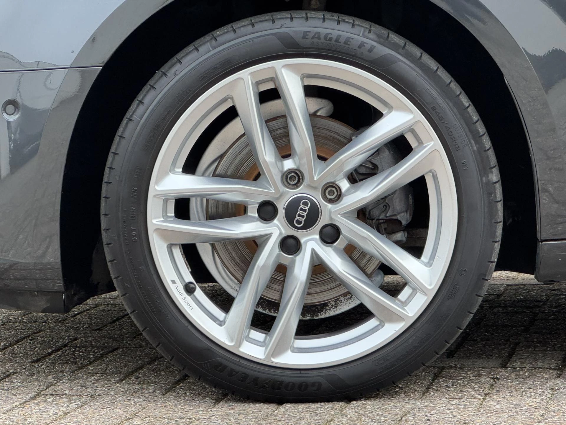 Hoofdafbeelding Audi A4