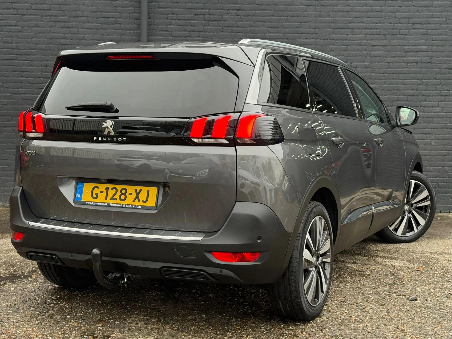 Hoofdafbeelding Peugeot 5008