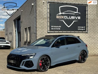 Hoofdafbeelding Audi RS3 Audi RS3 Sportback 2.5 TFSI Quattro RS ZETELS | PANO | ACC | LANE | MASSAGE STOELEN