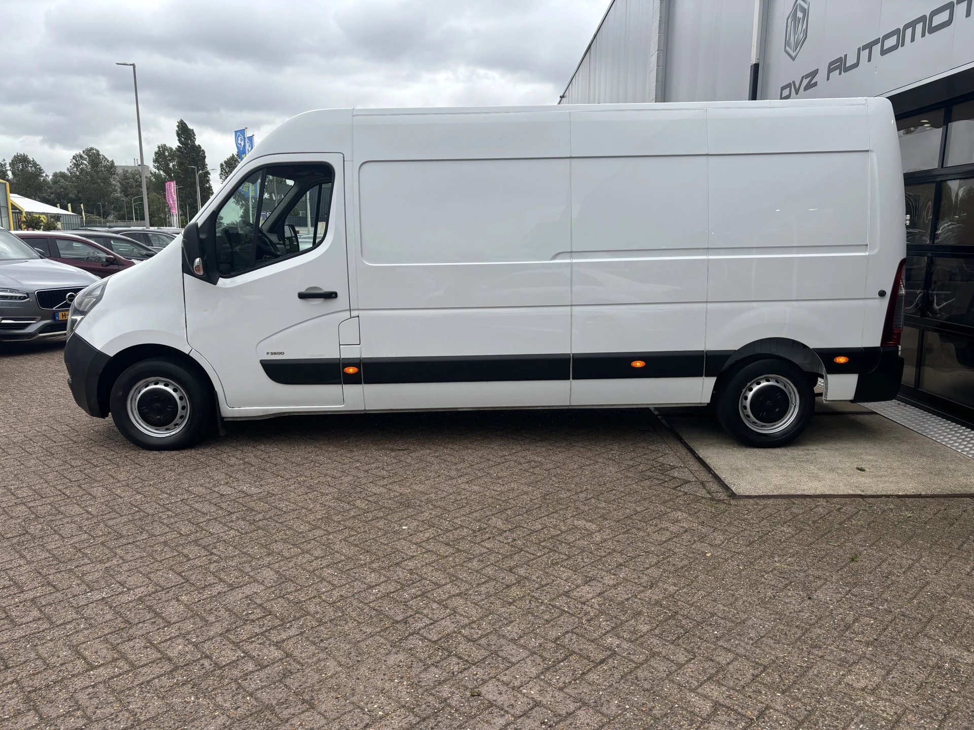 Hoofdafbeelding Opel Movano