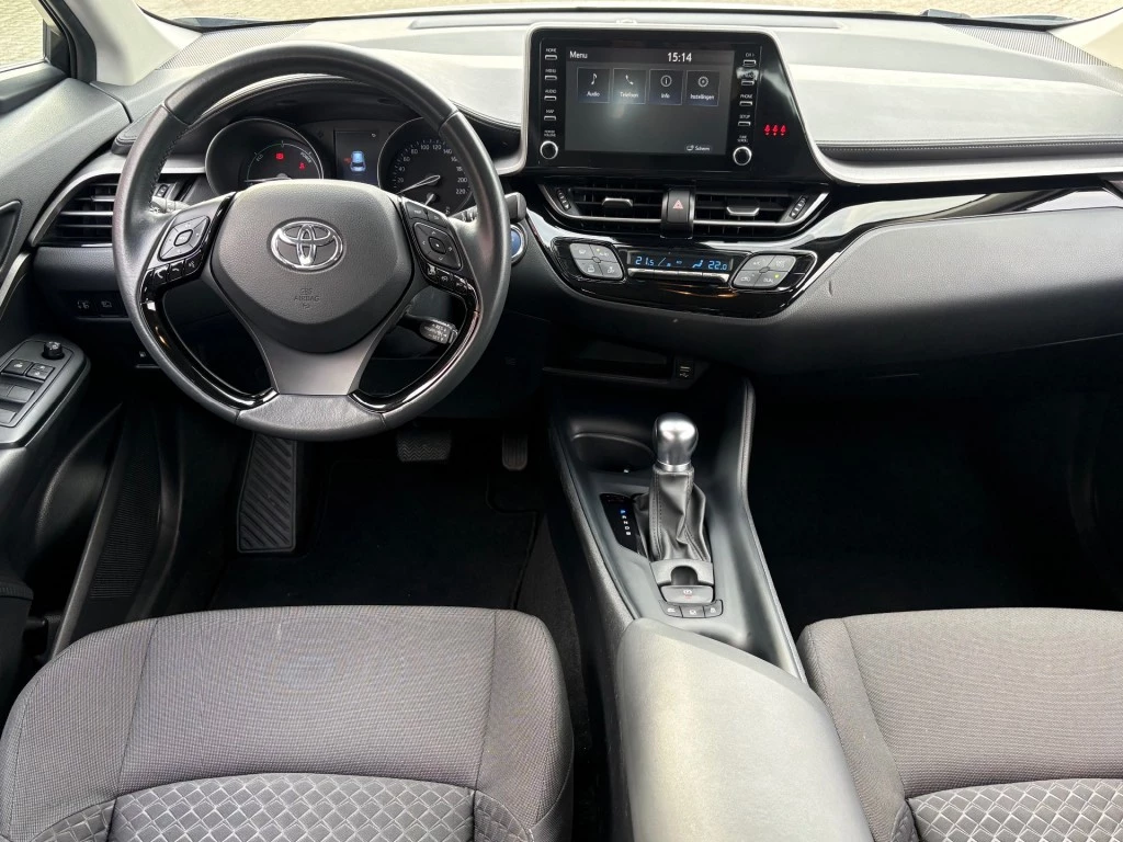 Hoofdafbeelding Toyota C-HR
