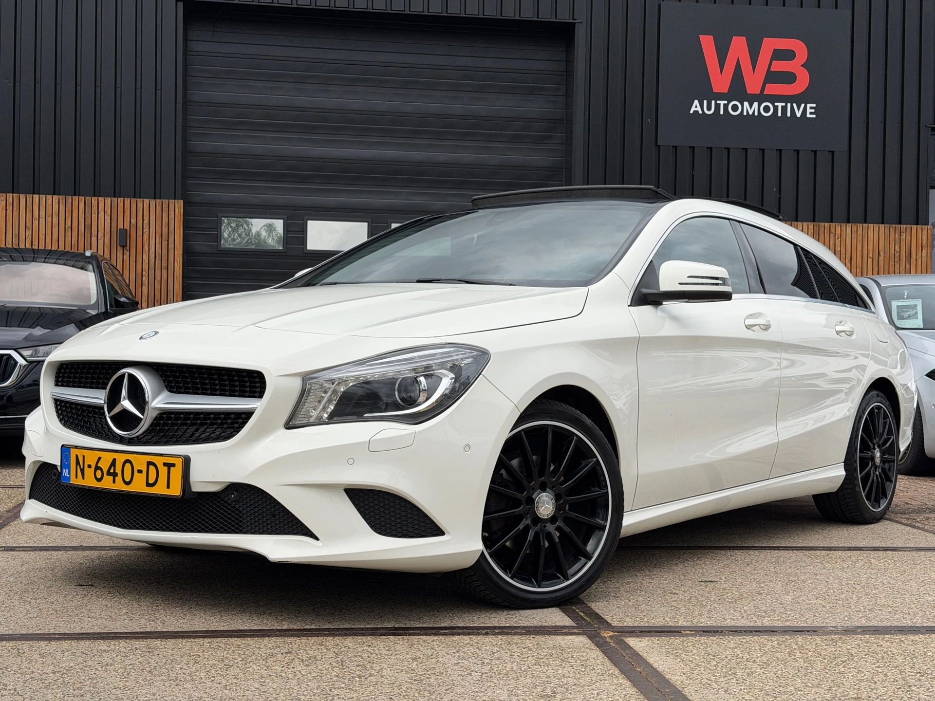 Hoofdafbeelding Mercedes-Benz CLA