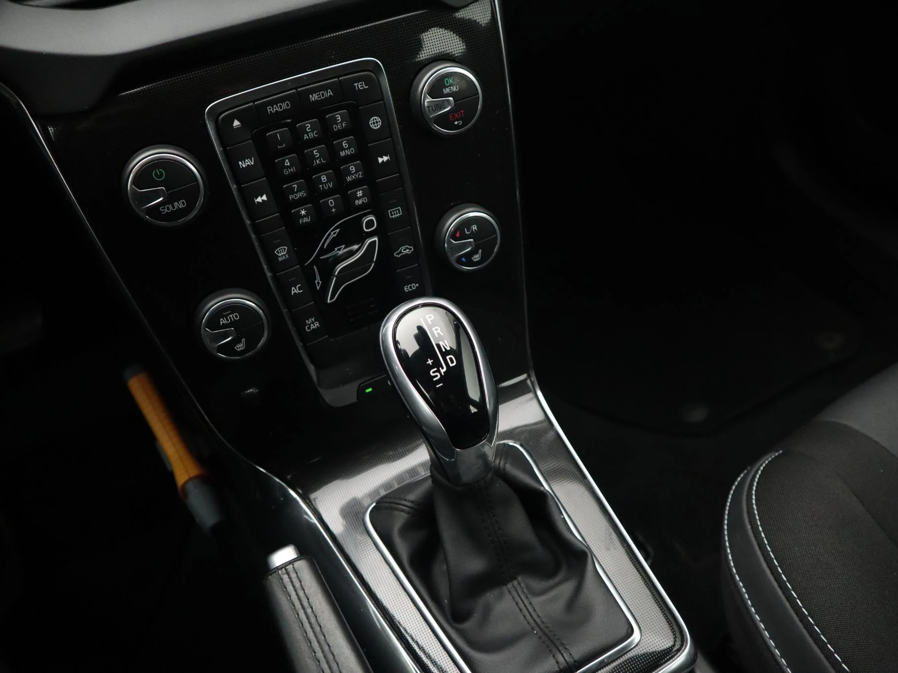 Hoofdafbeelding Volvo V40