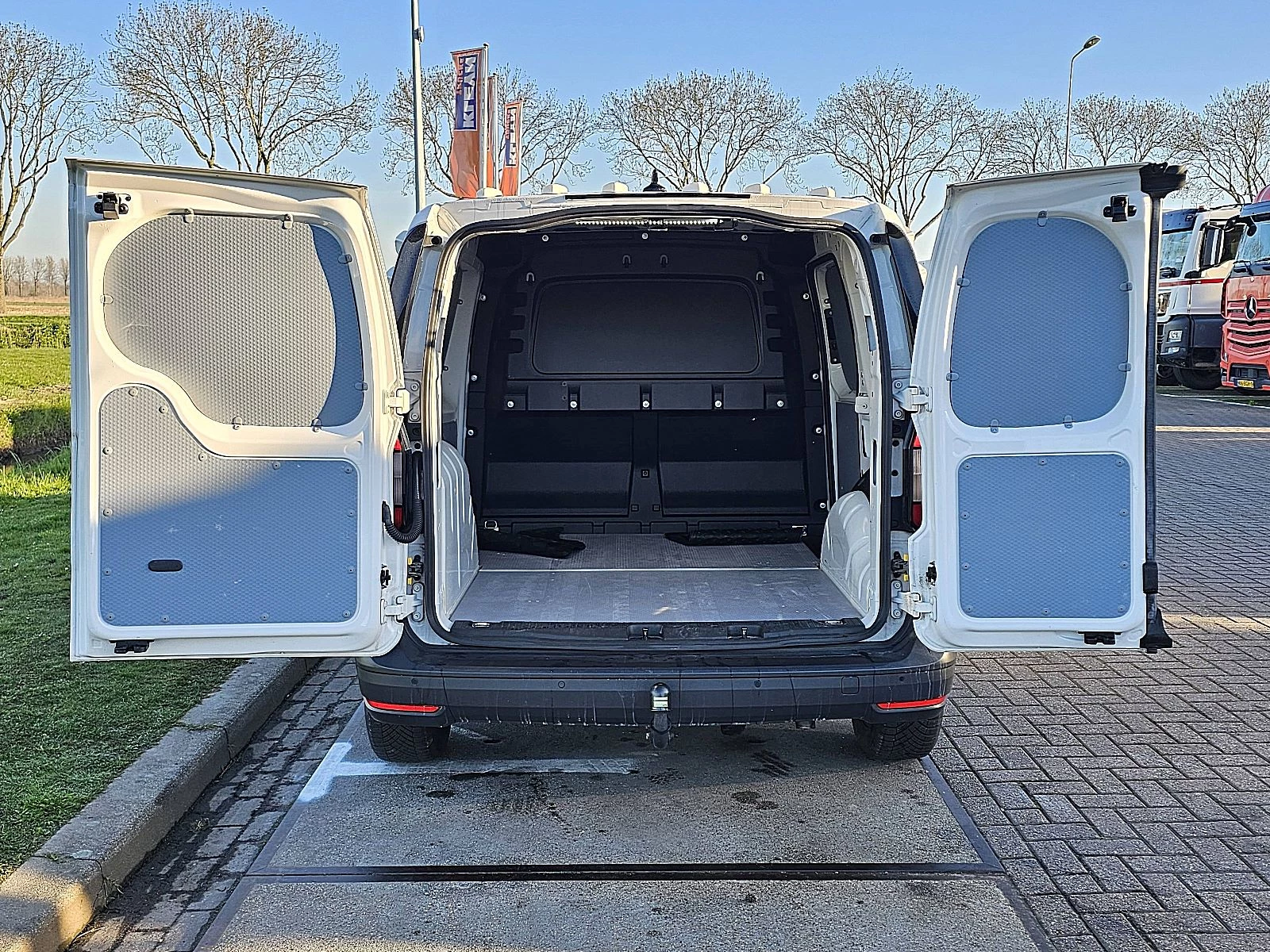 Hoofdafbeelding Volkswagen Caddy