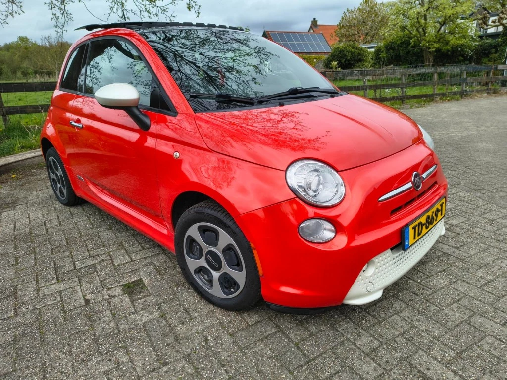 Hoofdafbeelding Fiat 500e