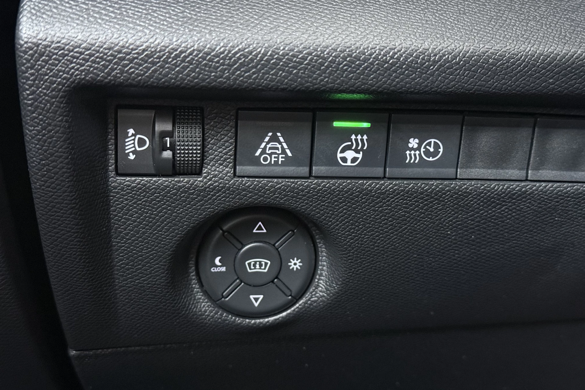 Hoofdafbeelding Citroën ë-C4