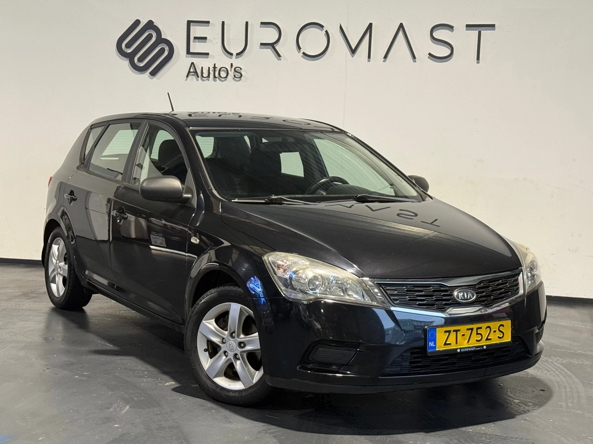 Hoofdafbeelding Kia cee'd