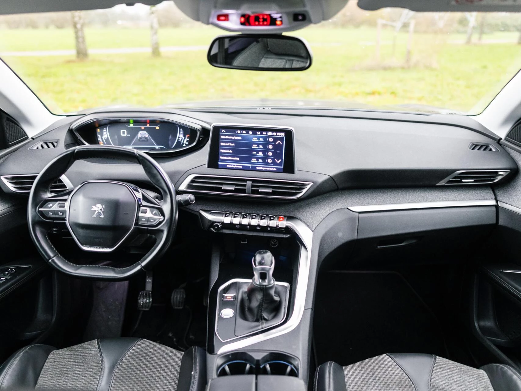 Hoofdafbeelding Peugeot 5008