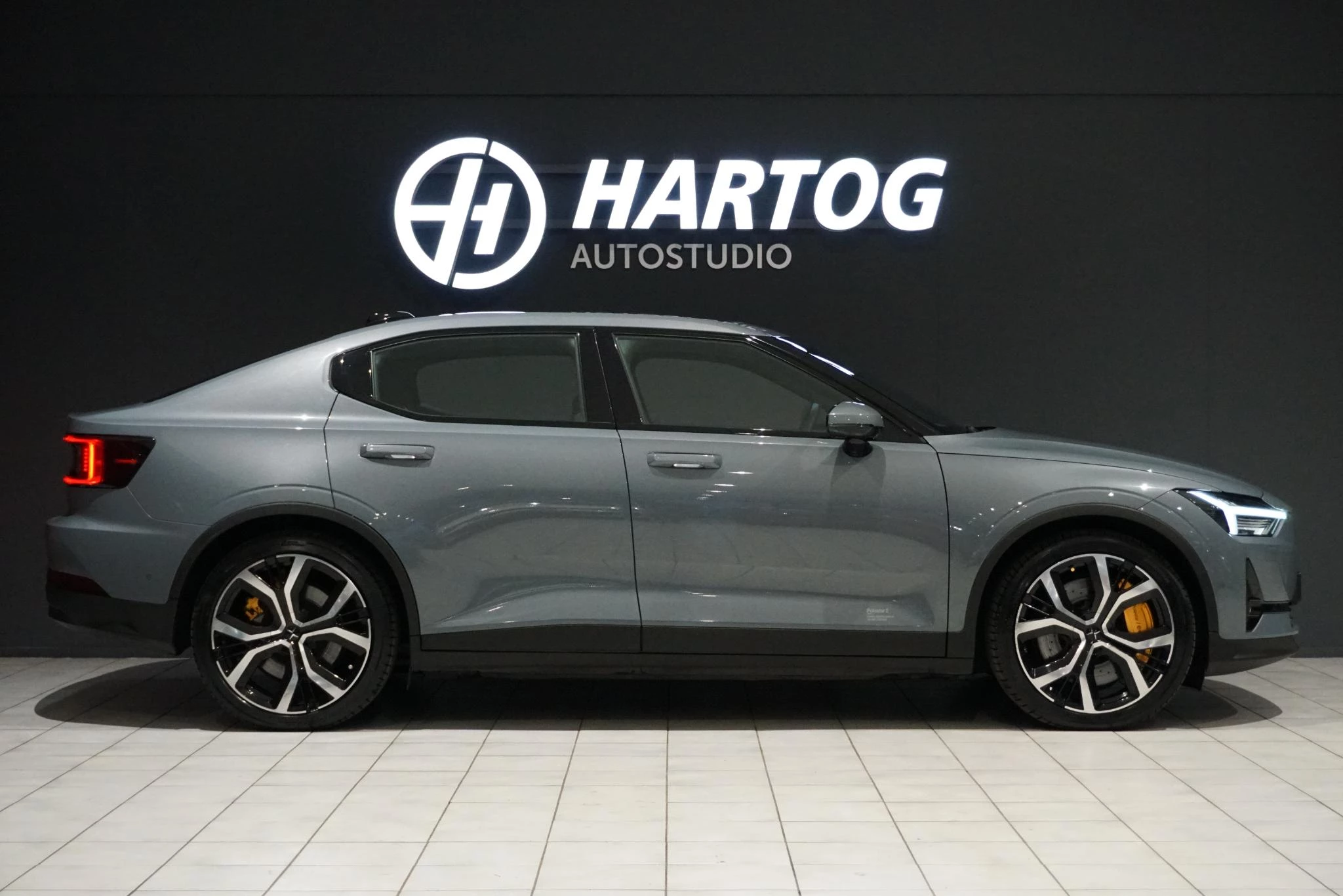 Hoofdafbeelding Polestar 2