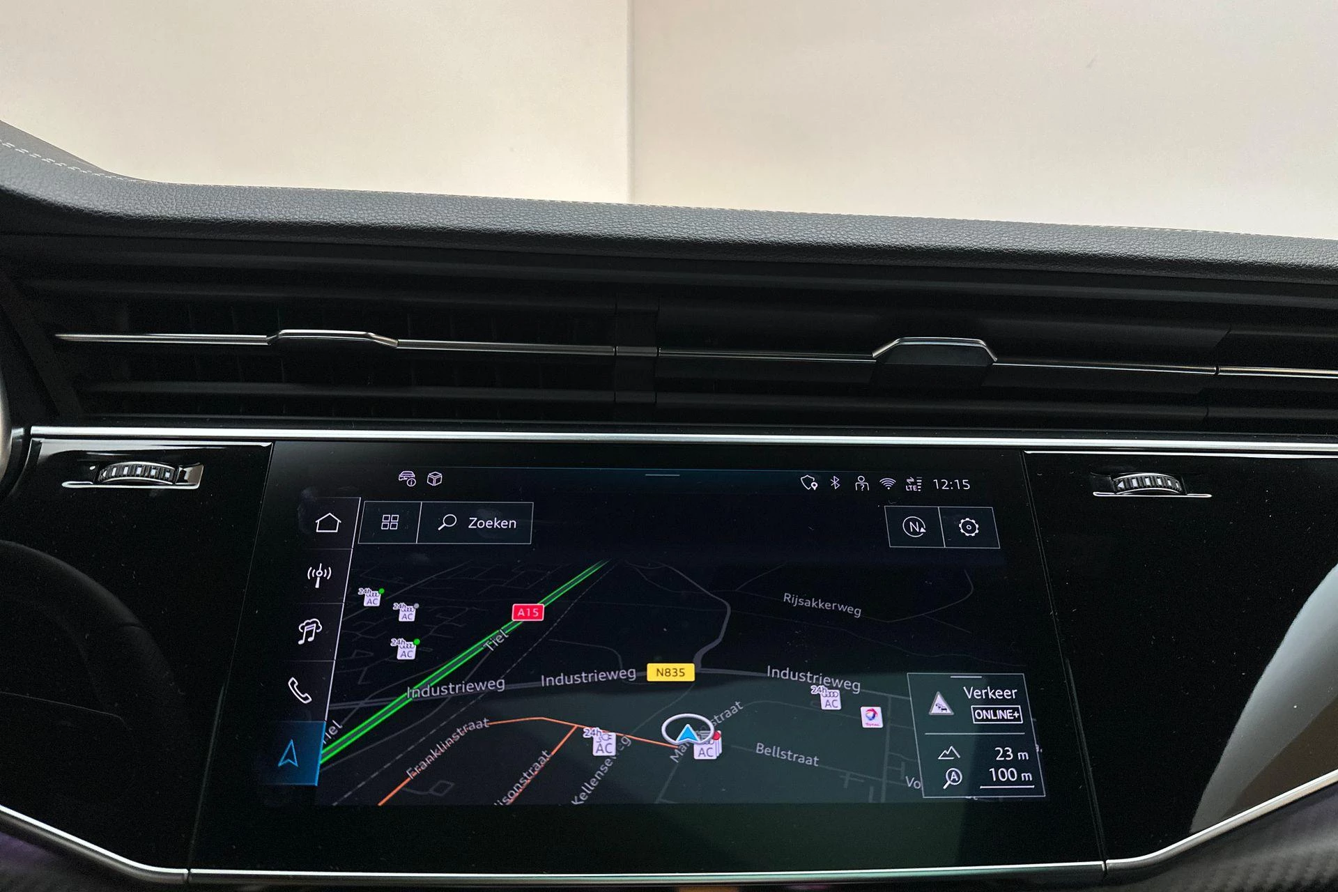 Hoofdafbeelding Audi Q8