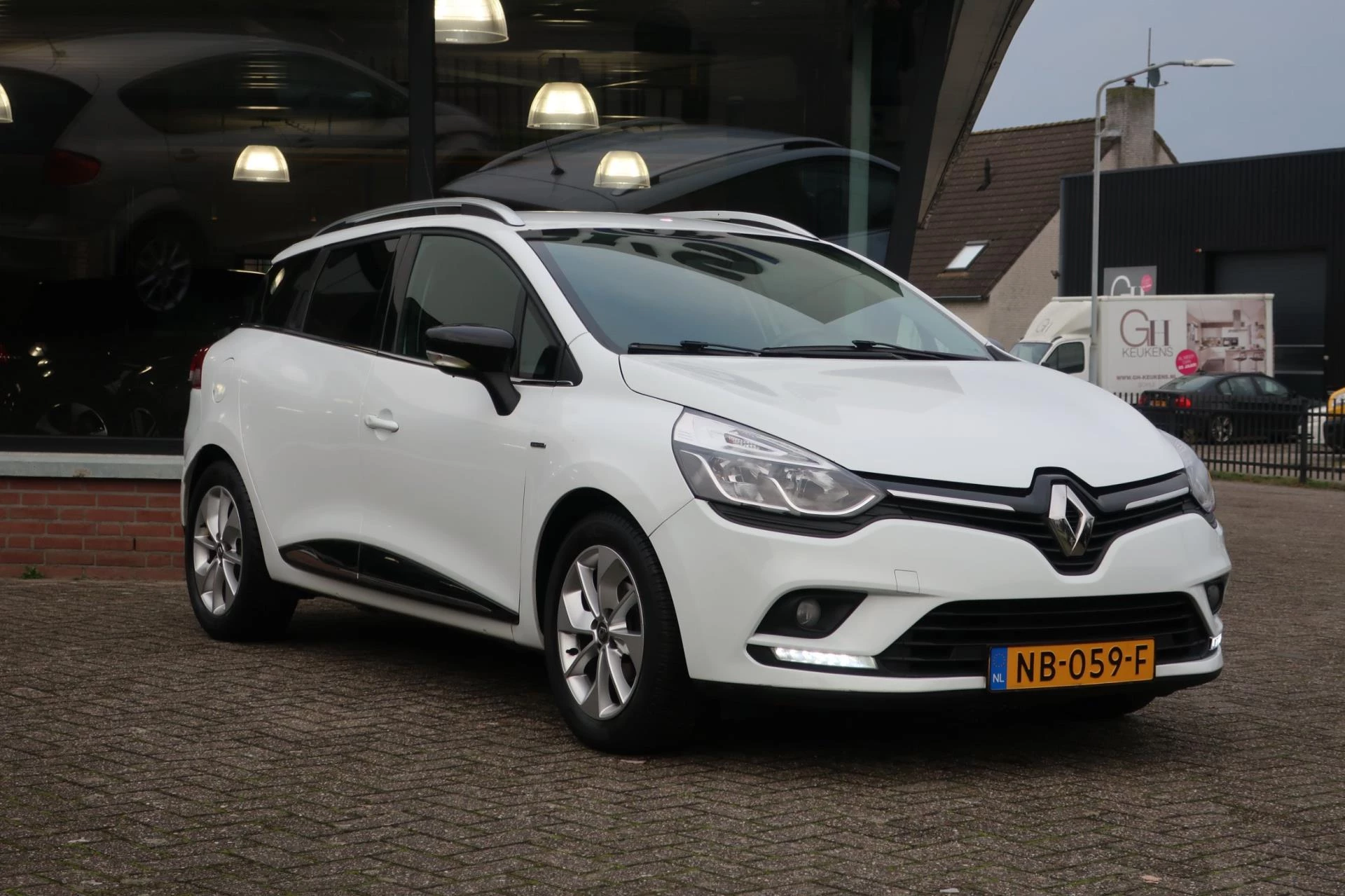 Hoofdafbeelding Renault Clio