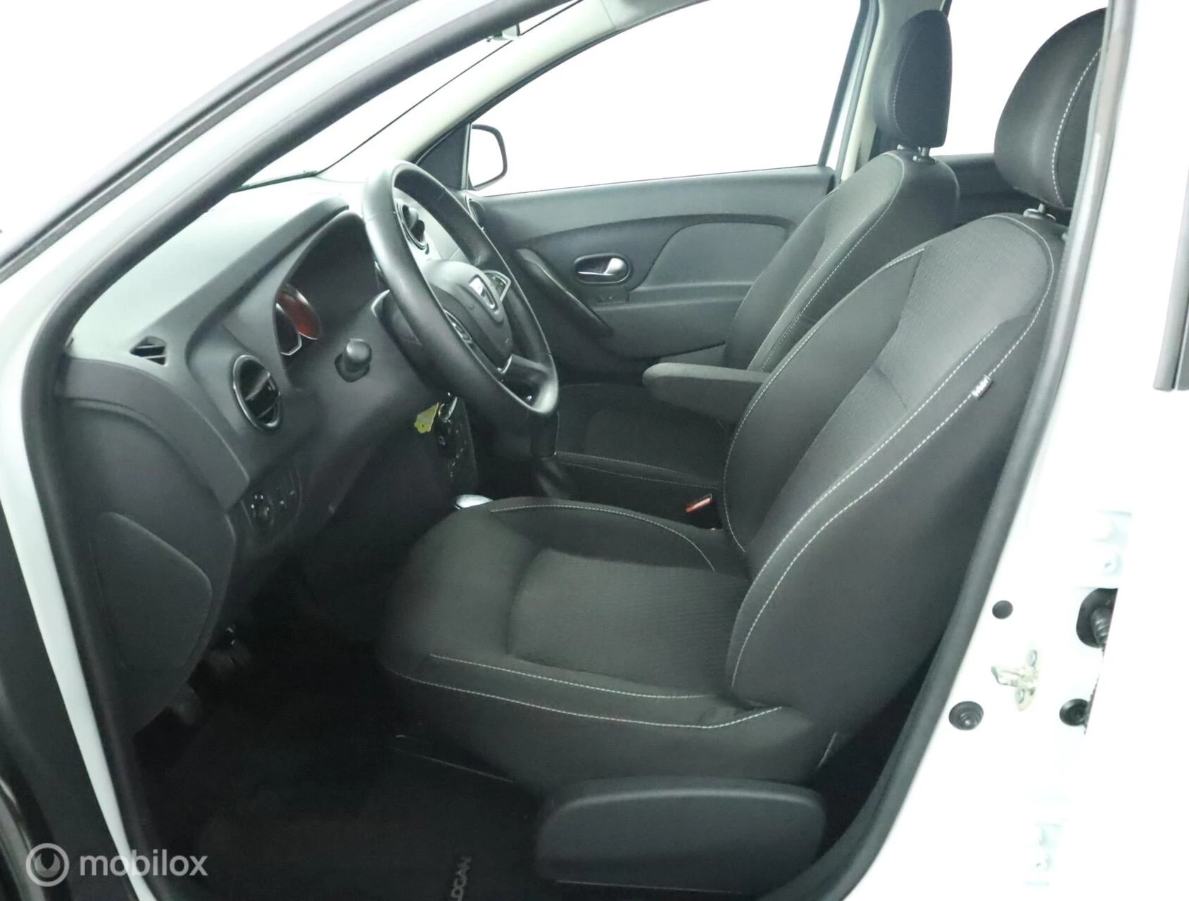 Hoofdafbeelding Dacia Logan