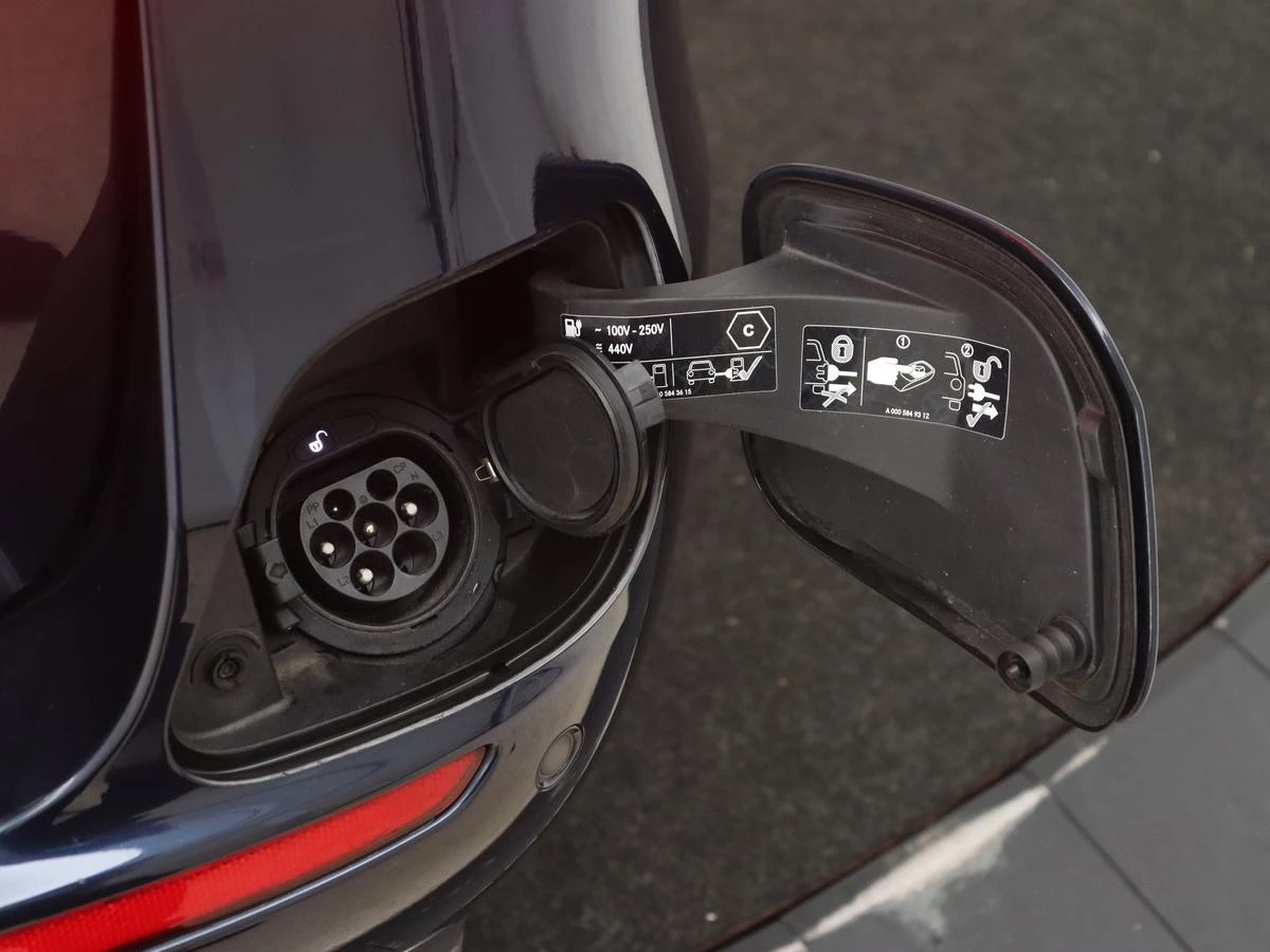 Hoofdafbeelding Mercedes-Benz E-Klasse