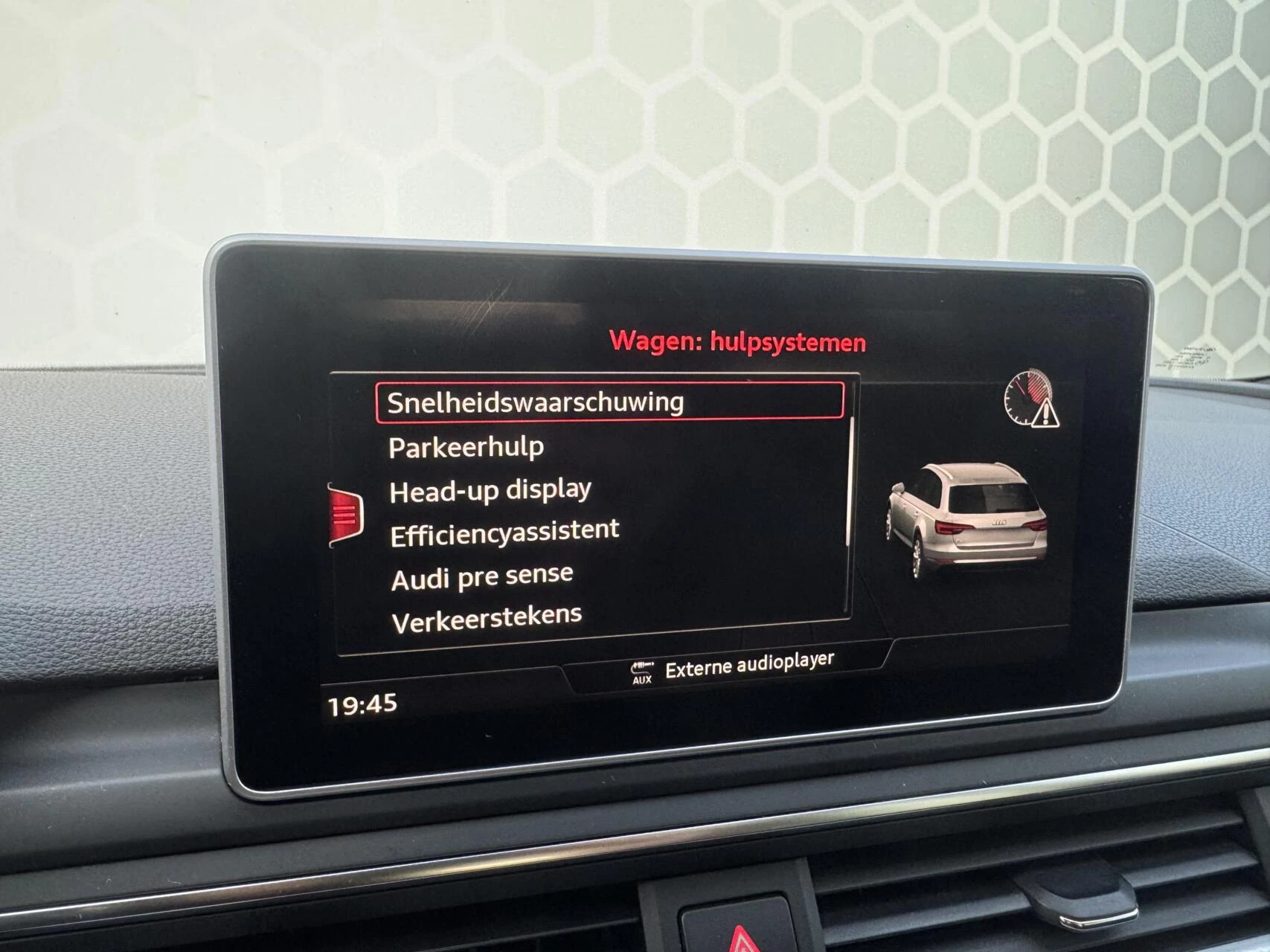 Hoofdafbeelding Audi A4