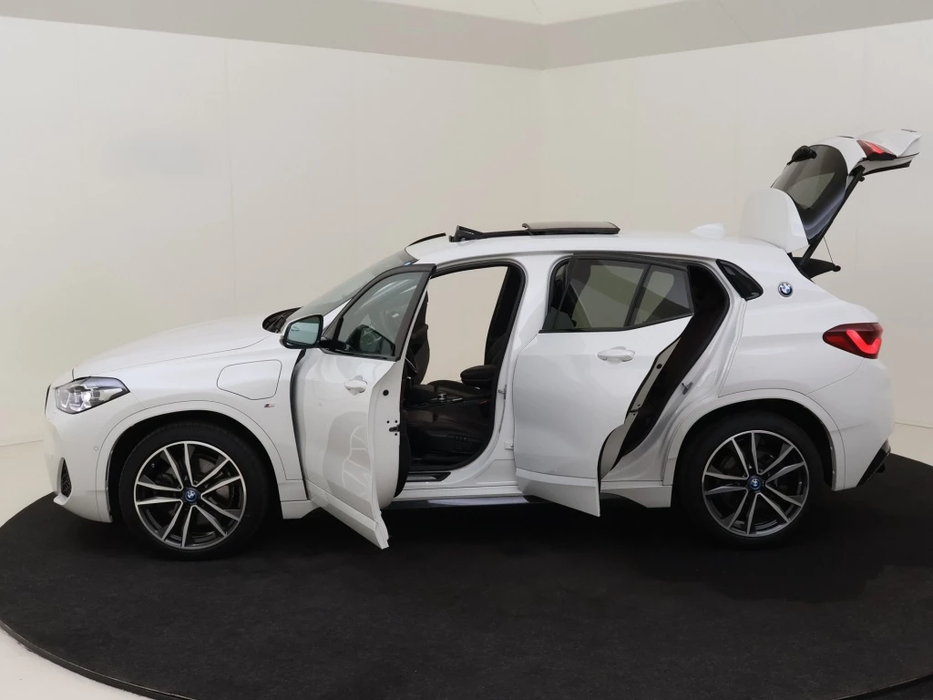 Hoofdafbeelding BMW X2