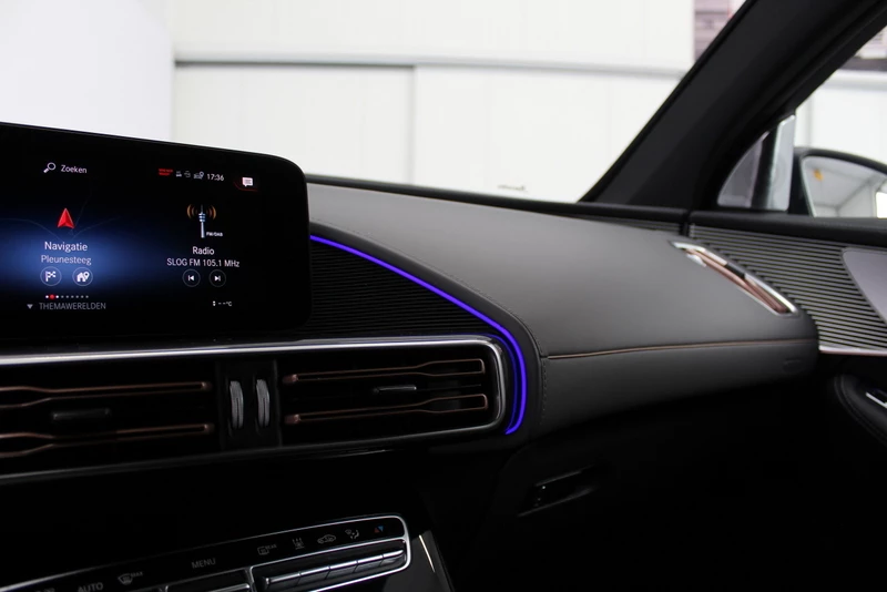 Hoofdafbeelding Mercedes-Benz EQC