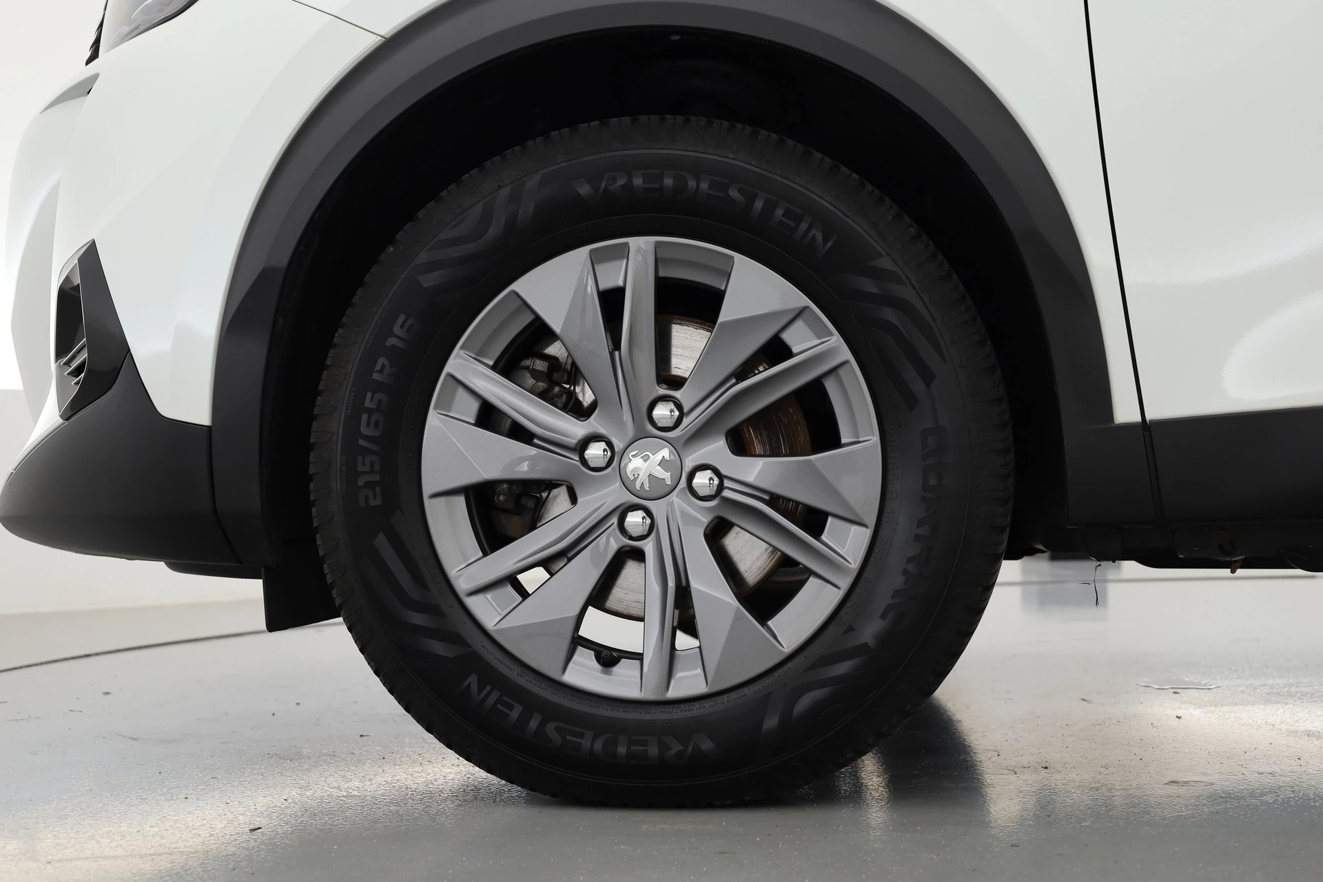 Hoofdafbeelding Peugeot e-2008