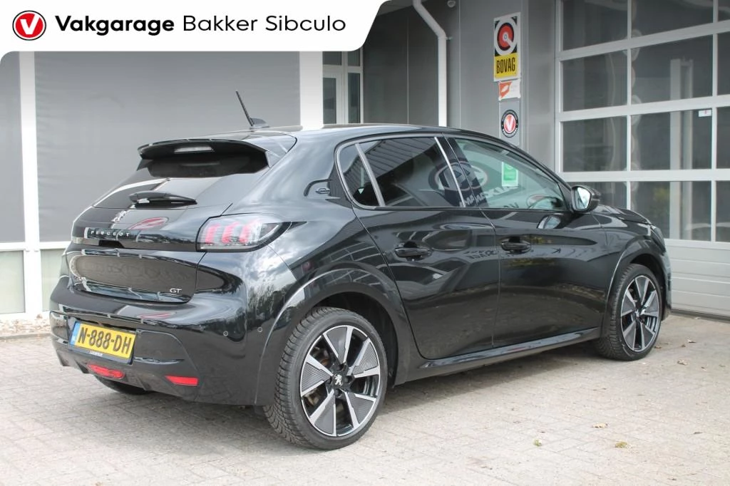 Hoofdafbeelding Peugeot e-208