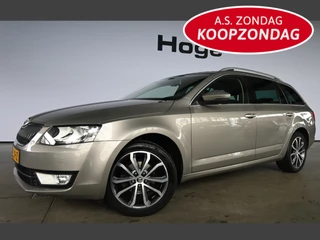 Hoofdafbeelding Škoda Octavia Škoda Octavia Combi 1.6 TDI Greentech Edition Businessline Ecc Navigatie Panoramadak Inruil Mogelijk!