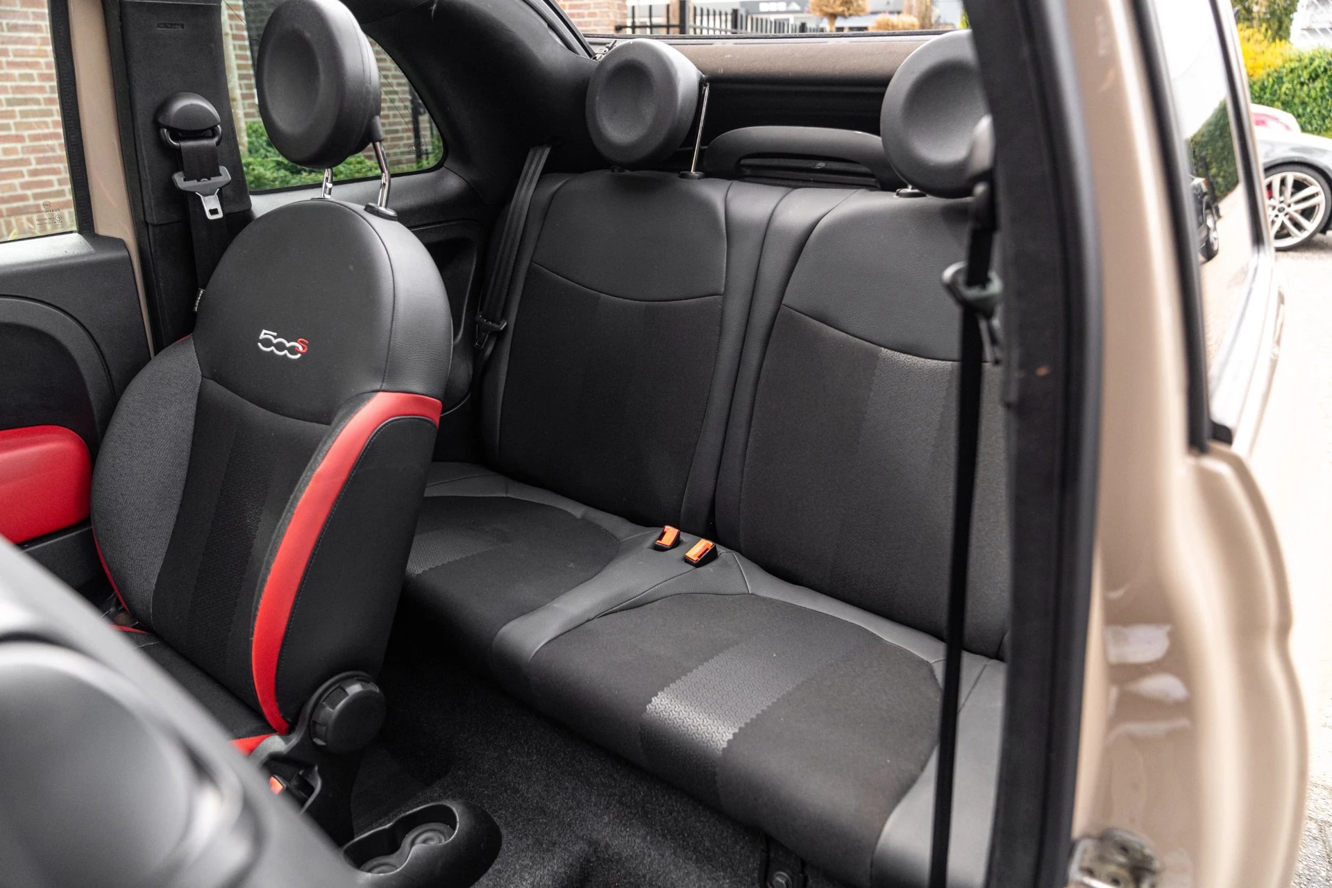 Hoofdafbeelding Fiat 500C