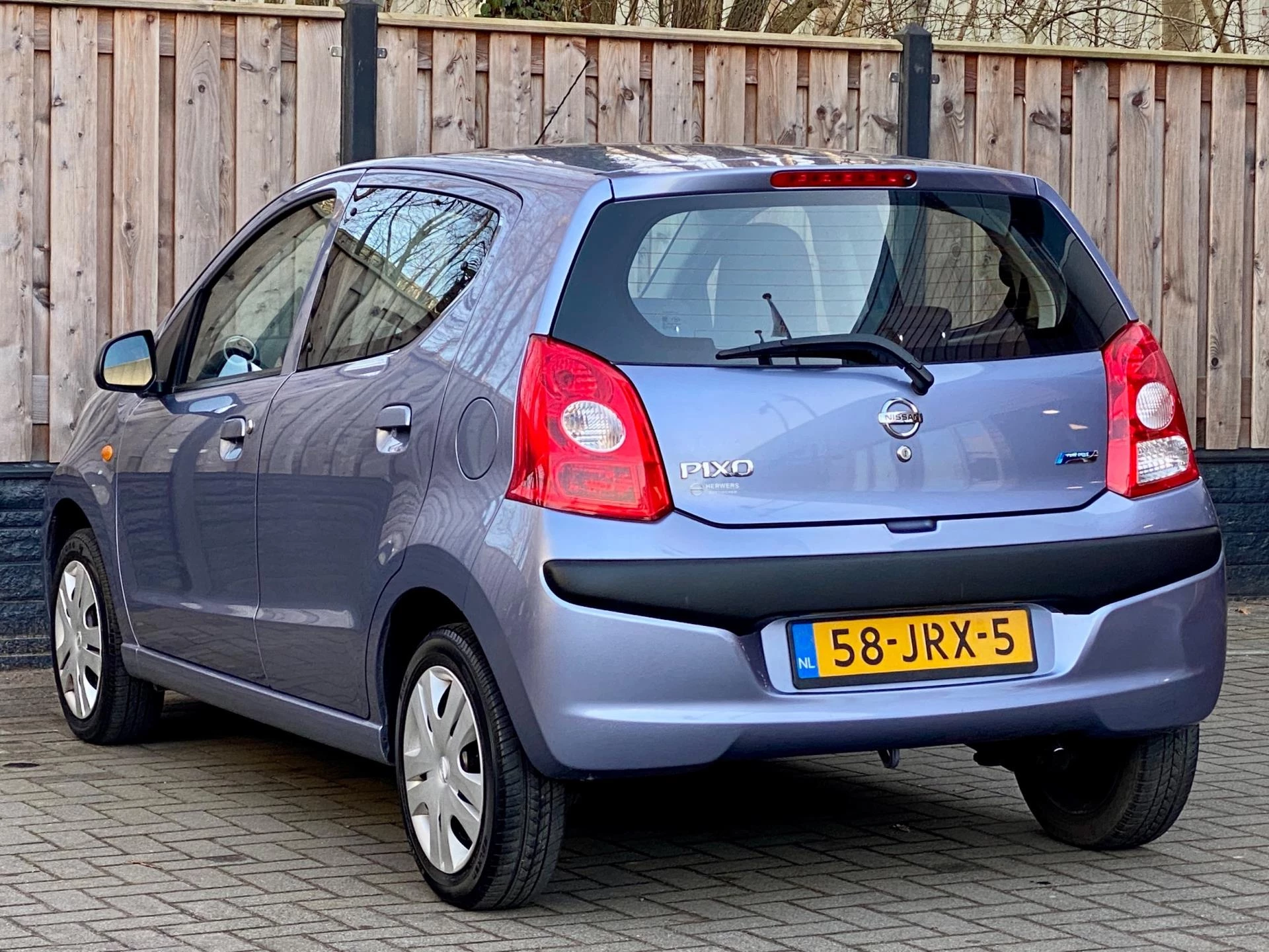Hoofdafbeelding Nissan Pixo