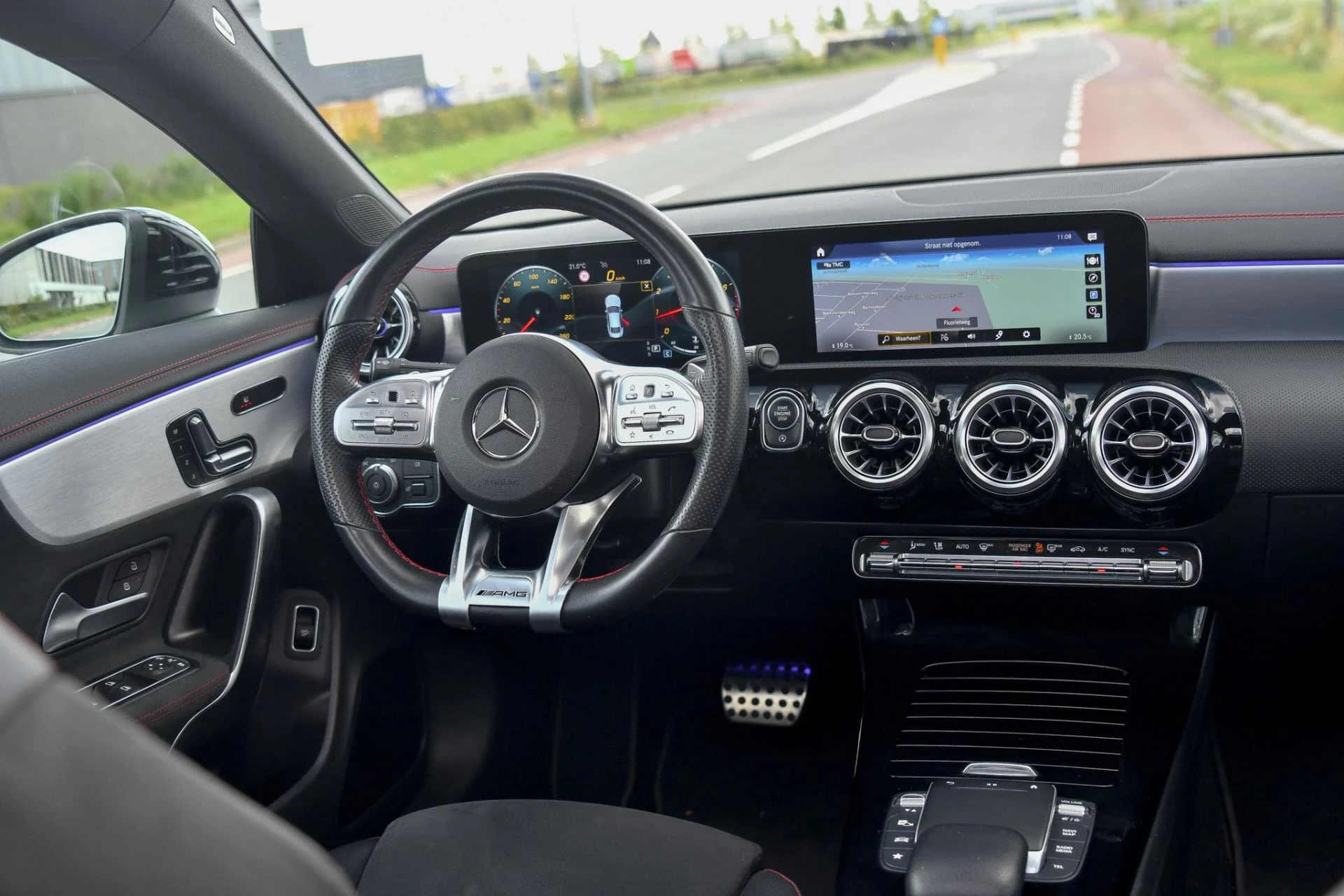 Hoofdafbeelding Mercedes-Benz CLA