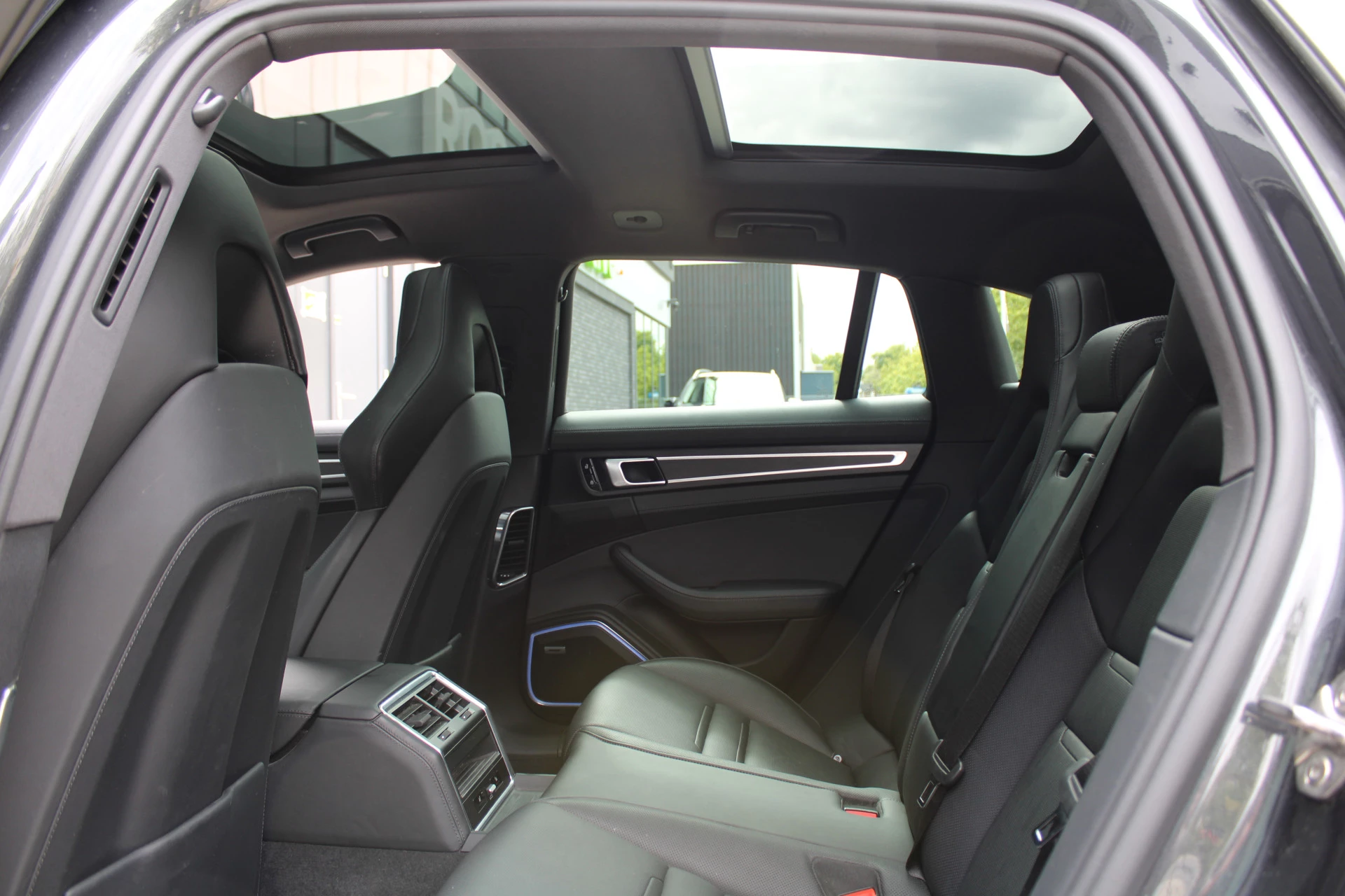 Hoofdafbeelding Porsche Panamera
