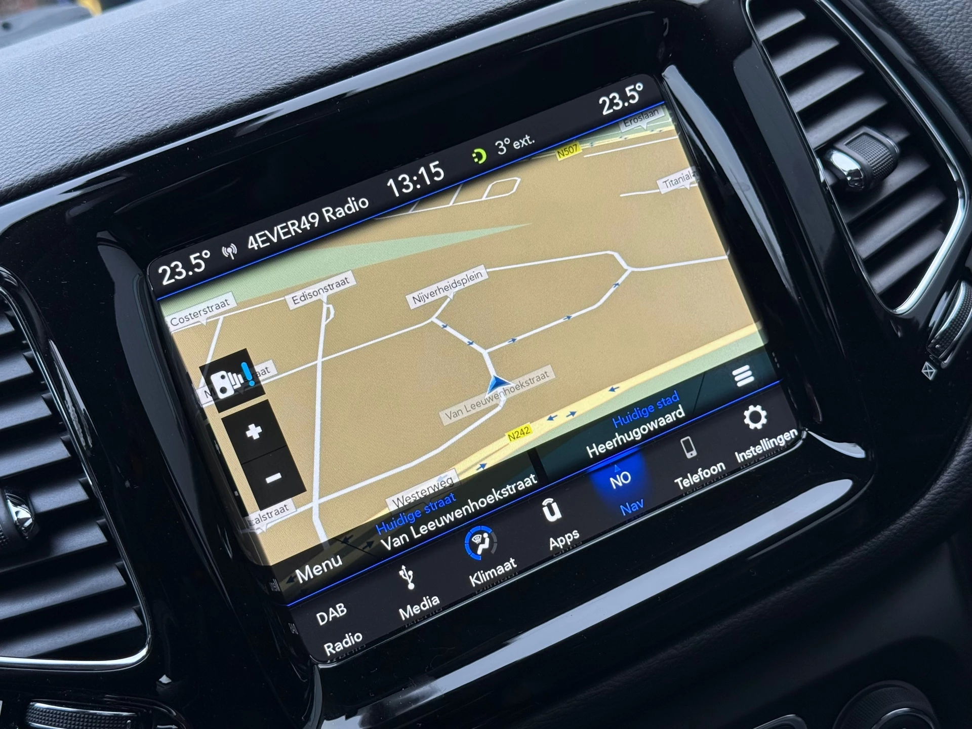 Hoofdafbeelding Jeep Compass