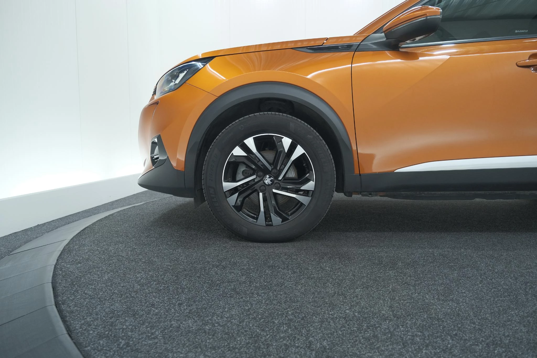 Hoofdafbeelding Peugeot e-2008