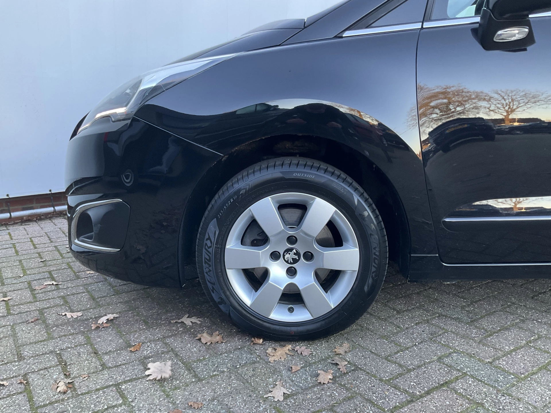 Hoofdafbeelding Peugeot 5008