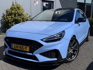 Hoofdafbeelding Hyundai i30 Hyundai i30 2.0 N PERFORMANCE / SCHAALSTOELEN / PANO / 2022