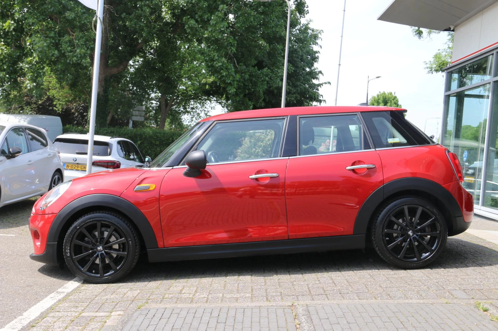 Hoofdafbeelding MINI One