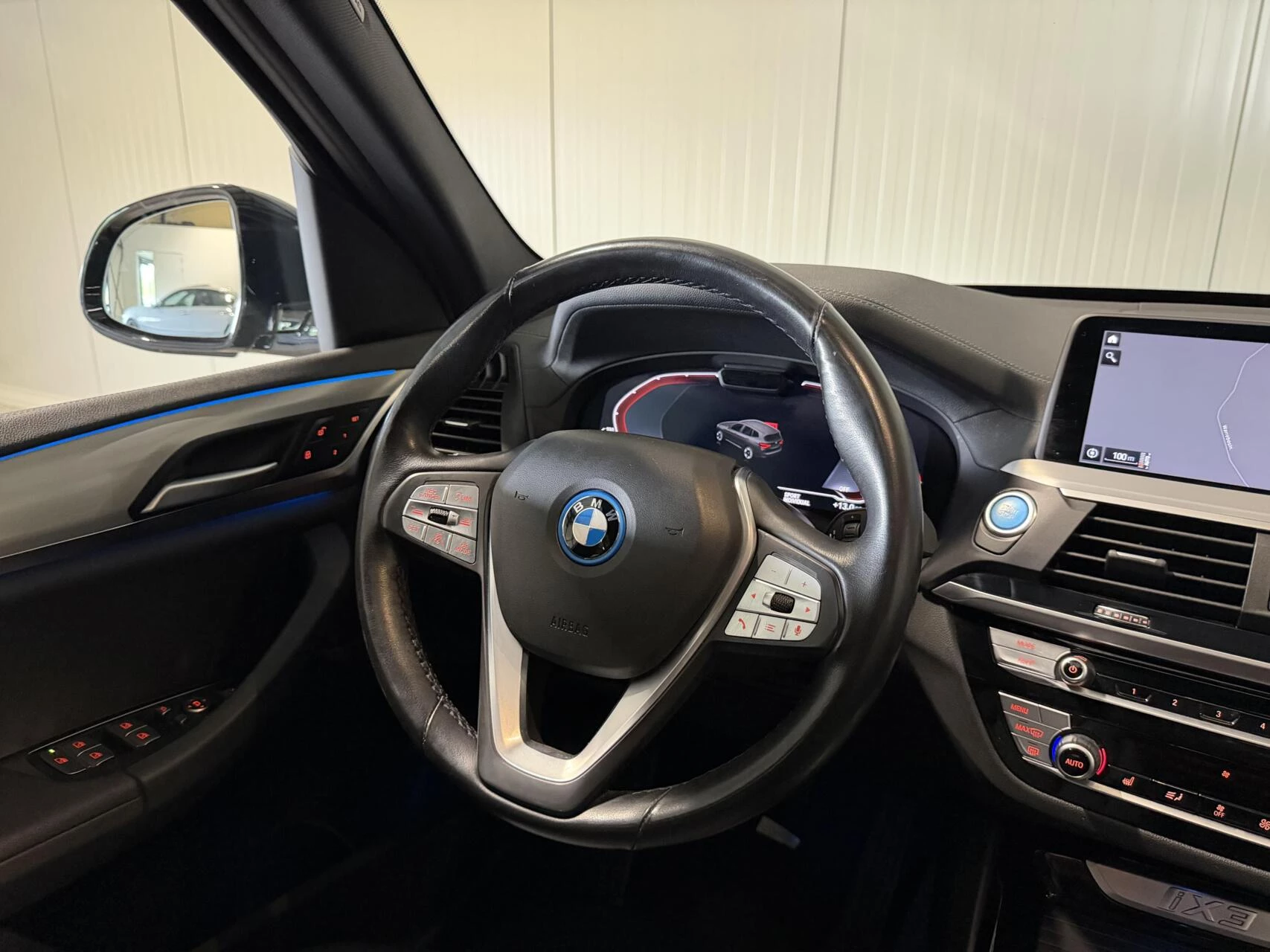 Hoofdafbeelding BMW iX3