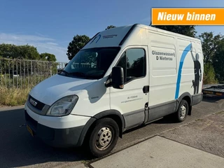 Hoofdafbeelding Iveco Daily Iveco Daily 35S14V 300 H2 L AIRCO BAK NIET GOED EURO V