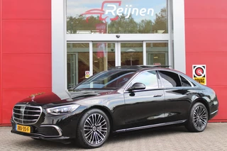 Hoofdafbeelding Mercedes-Benz S-Klasse Mercedes-Benz S-klasse 580e 4MATIC AMG LINE 510PK | PANORAMISCH SCHUIF / KANTELDAK | 360° CAMERA | BURMESTER PREMIUM AUDIO | NAPPA LEDEREN BEKLEDING | VOORSTOELEN ELEKTRISCH VERSTELBAAR MET GEHEUGEN | VOORSTOELEN EN ACHTERBANK GEVENTILEERD / VERWARMD | MBUX AUGMENT REALITY NAVIGATIE / HEAD UPP DISPLAY | MULTIMEDIA MBUX ( ACHTERBANK TABLET | ZWARTE HEMEL BEKLEDING | AIRBALANCE PAKKET (LUCHTREINIGING SYSTEEM) | MEESTURENDE ACHTERAS |  4 ZONE CLIMATE CONTROL |  ADAPTIVE RUITERWISSER ISTALLATIE  ( MAGIC  VISION CONTROL) |
