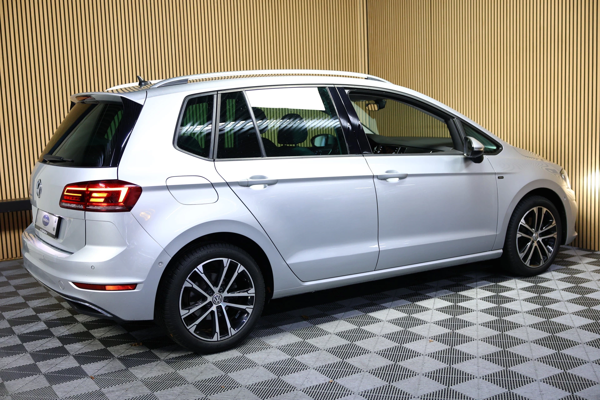 Hoofdafbeelding Volkswagen Golf Sportsvan