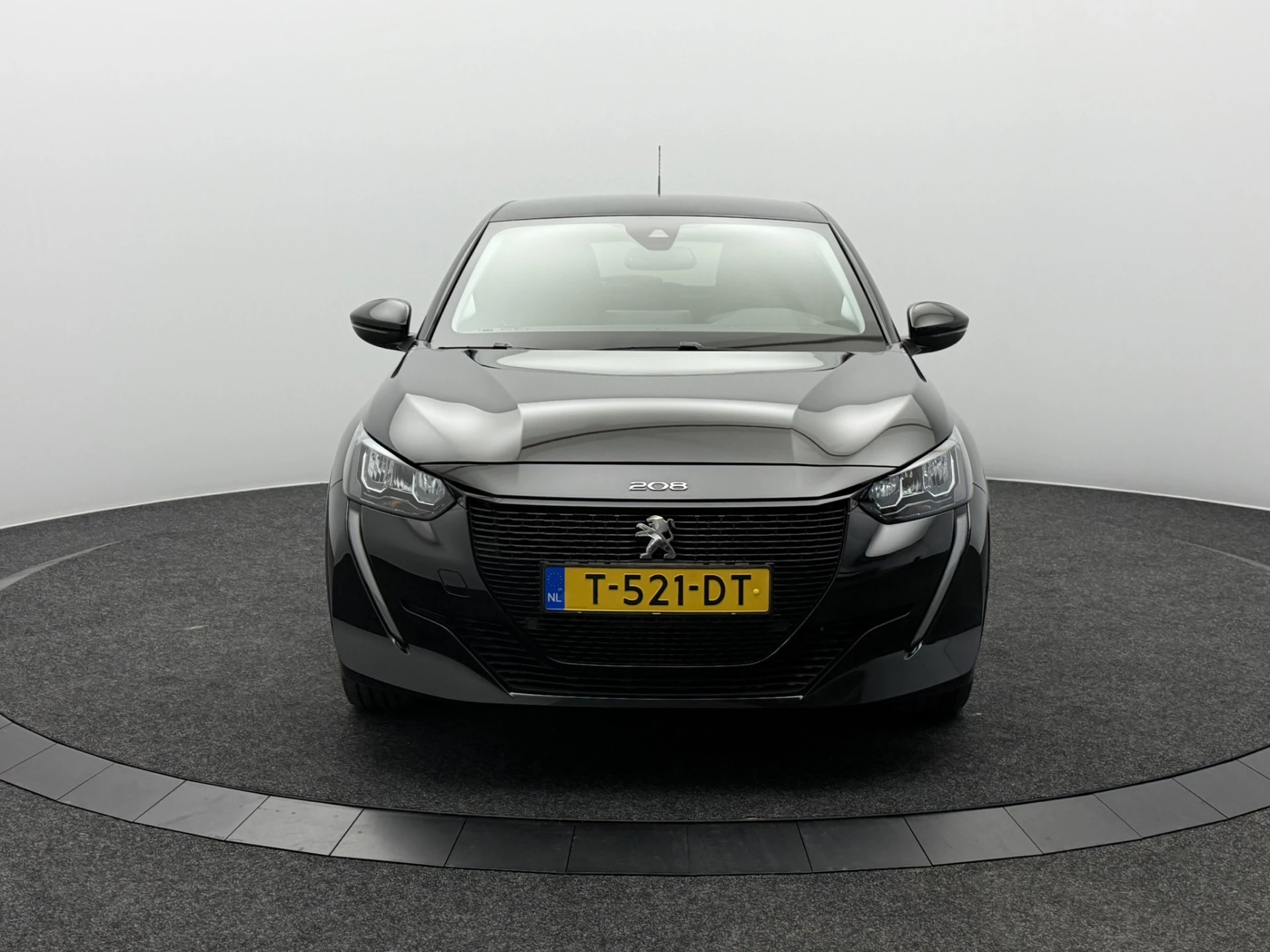 Hoofdafbeelding Peugeot e-208