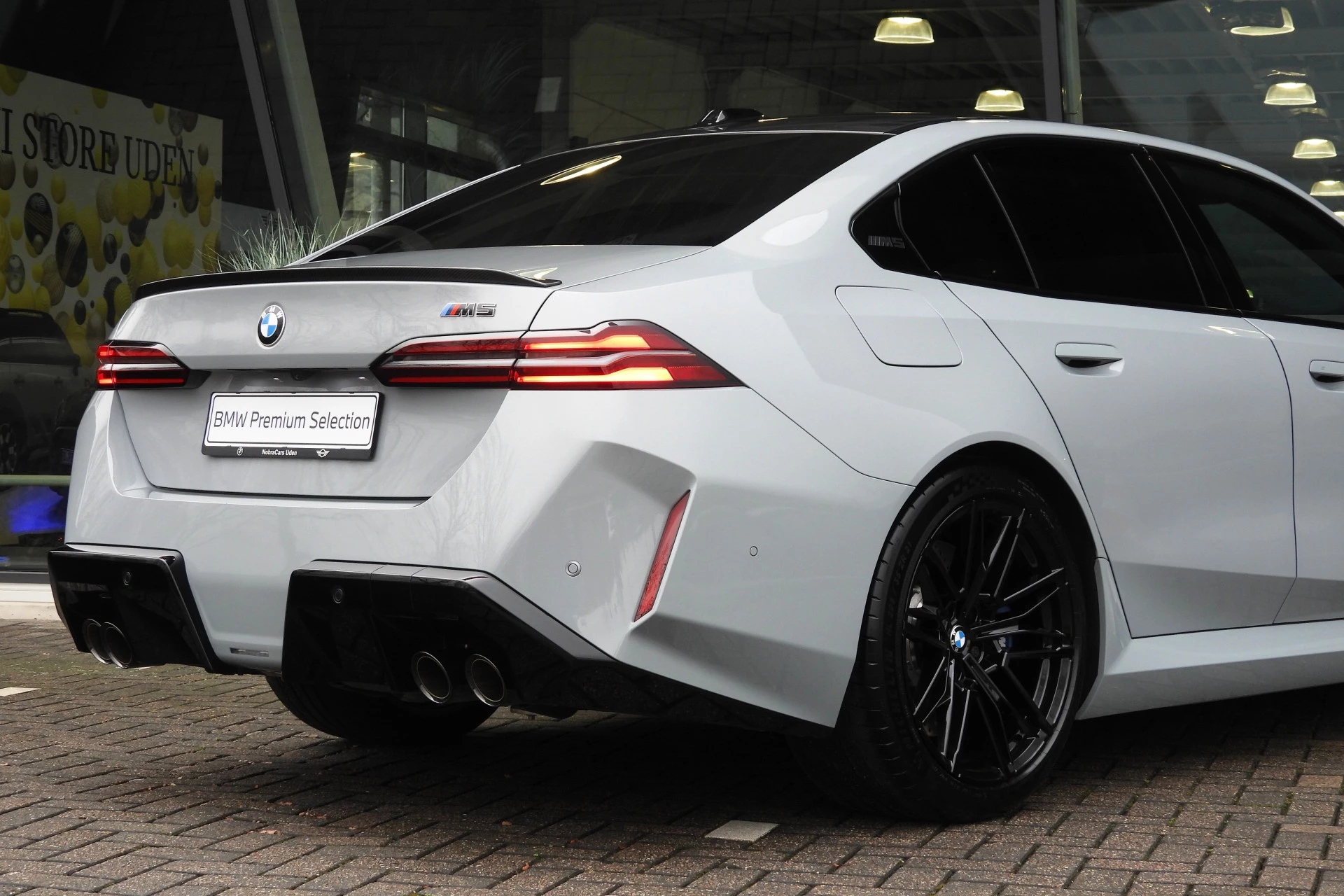 Hoofdafbeelding BMW M5