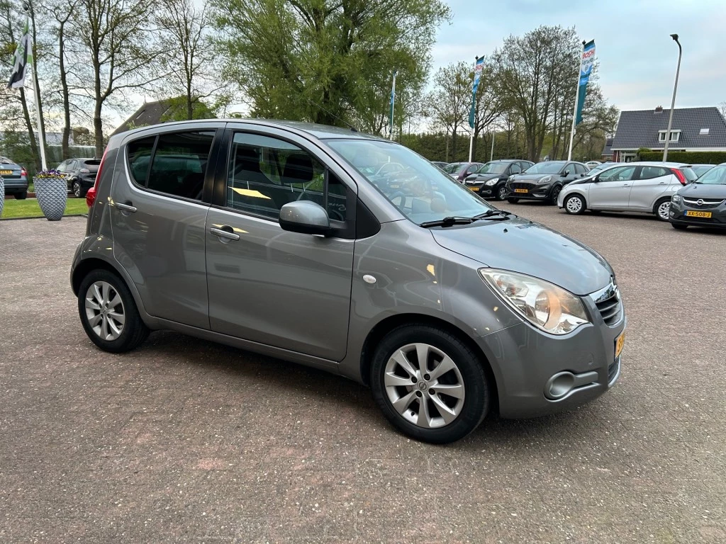 Hoofdafbeelding Opel Agila
